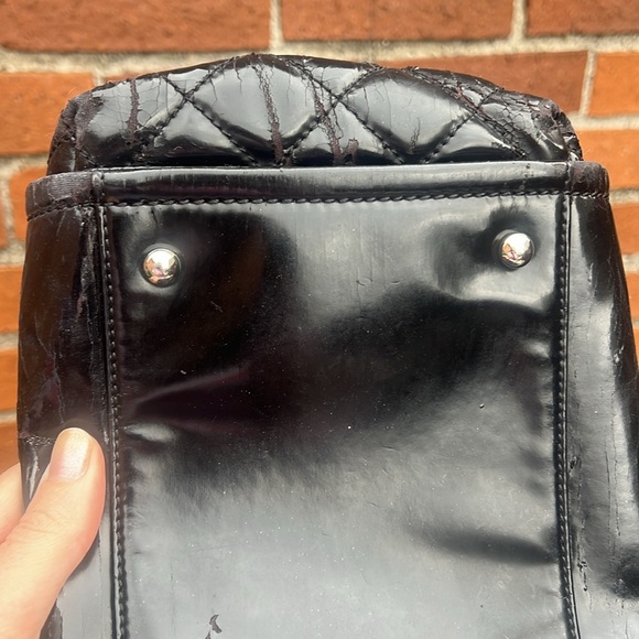 REPOSTING Authentic Chanel Cruise Line 2010-2011 Black Shoulder Bag - Picture 10 of 17